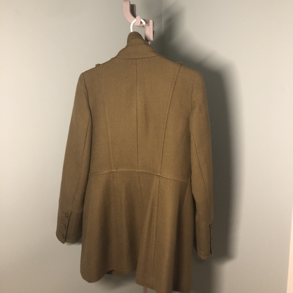 Double button coat - Picture 2 of 2